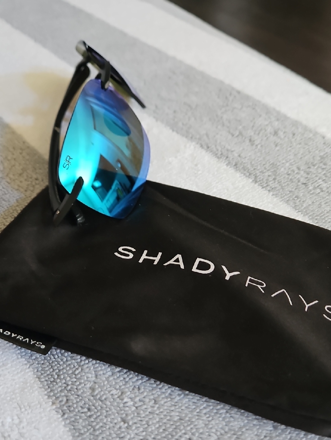 Shady Rays Huron - Glacier Matte - Barely Used Condition - Polarized